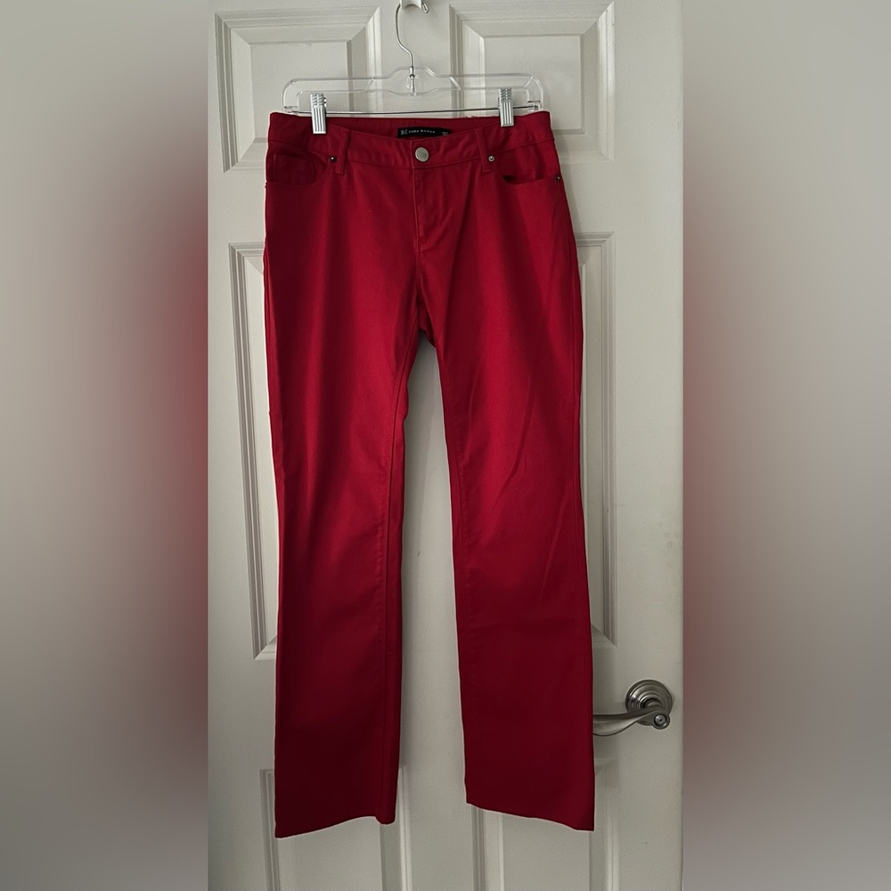 Zara Woman Red straight leg pants w/glitter “ZA” embellishment on pockets 6
